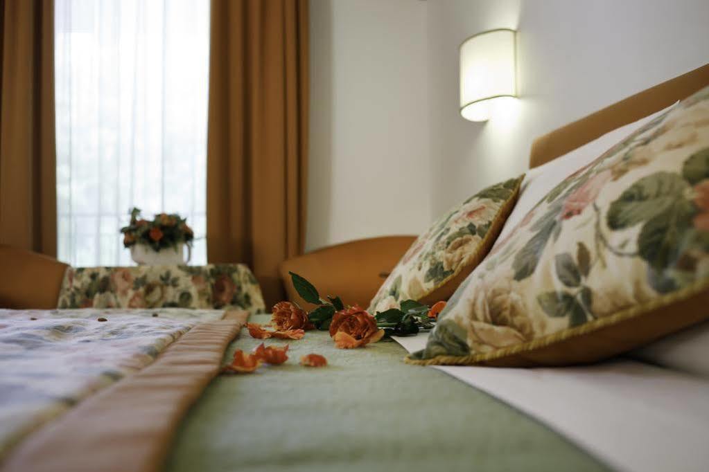 Albergo Al Moretto Castelfranco Veneto Eksteriør bilde
